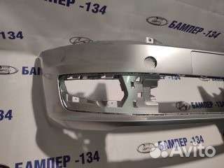 Бампер передний volkswagen polo Серебристый