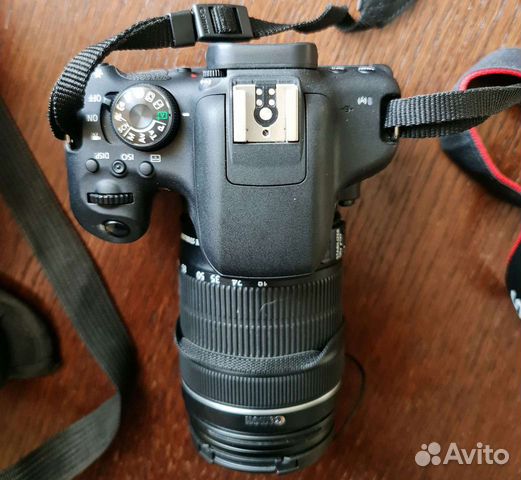 Зеркальный фотоаппарат Canon EOS 750D объявление продам