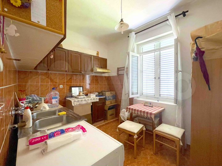 3-к. квартира, 104 м² (Черногория)