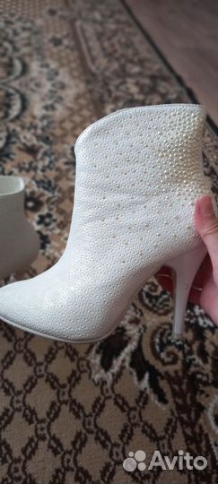 Сапоги женские 35 размера