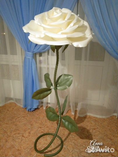 Светильник Ростовые цветы Торшер роза