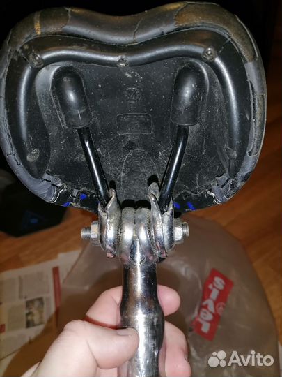 Подседельный штырь, седло