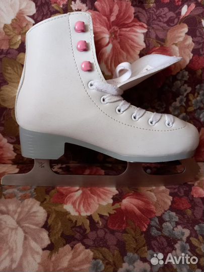 Коньки детские