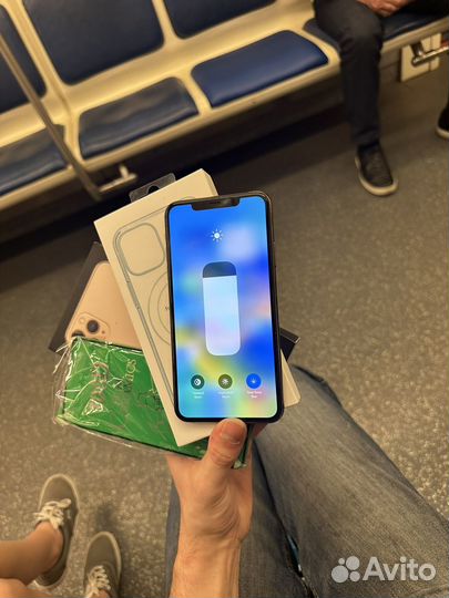 iPhone 11 Pro Max, 64 ГБ