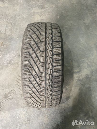 Gislaved Nord Frost 200 225/50 R17