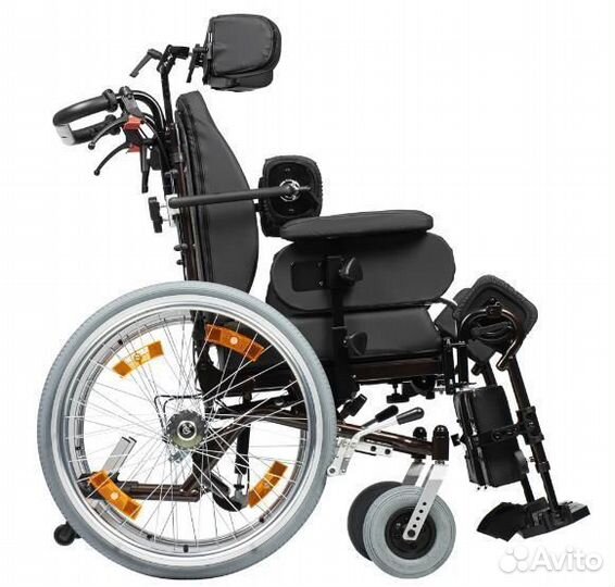 Комфортная кресло-коляска Delux 570