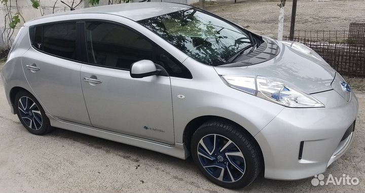 Nissan Leaf AT, 2014, 124 000 км
