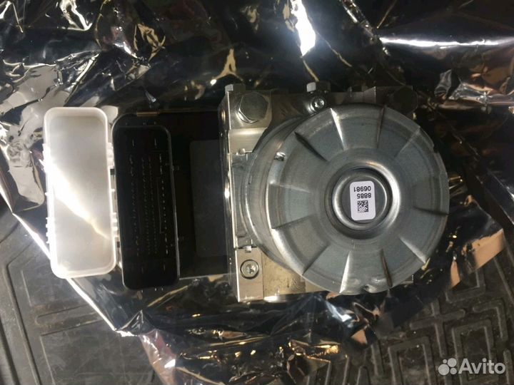 Volvo xc60 блок абс P32214772 A426R MK 100 plus