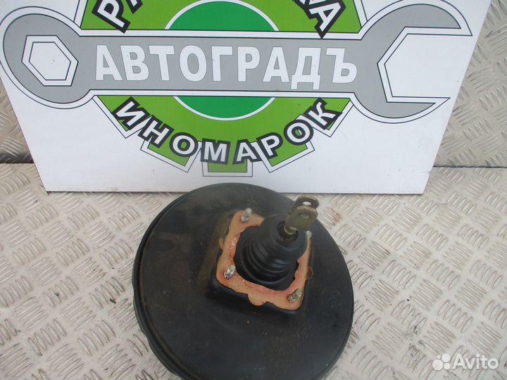 Усилитель тормозов вакуумный Mercedes W123