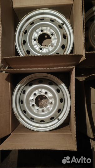 Диски штампы r15 на Ниву