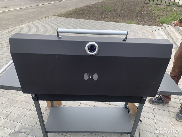 Мангал на колесах