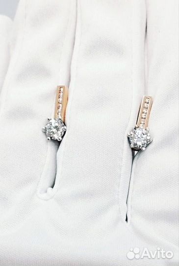 Серьги с синтетическим камнем Золото