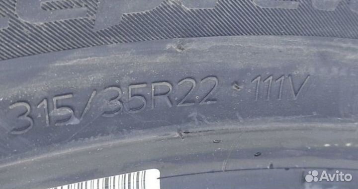 Hankook Winter I'Cept Evo 3 X W330A 275/40 R22 и 315/35 R22 111V