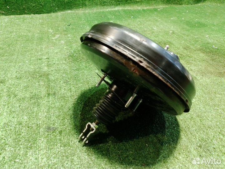 Вакуумный усилитель тормозов Toyota Corolla Axio