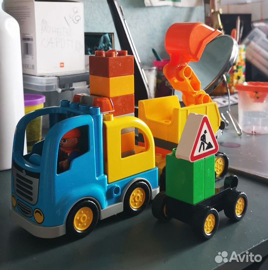 Конструктор Машинка Lego Duplo