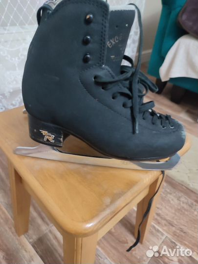 Коньки для фигурного катания 22
