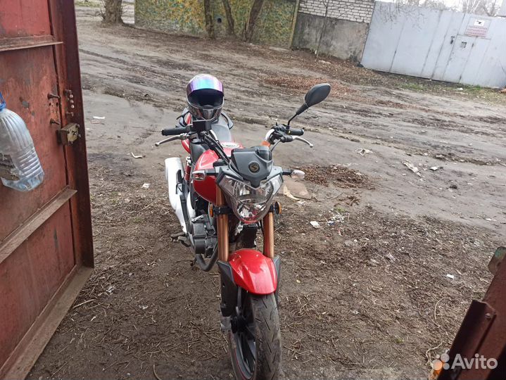 Stels Flame 200