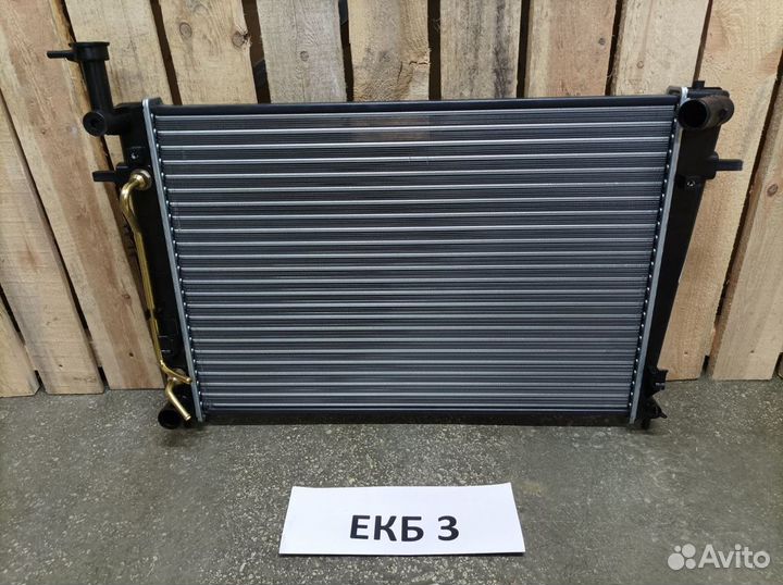 Радиатор охлаждения Хендай Туксон 1