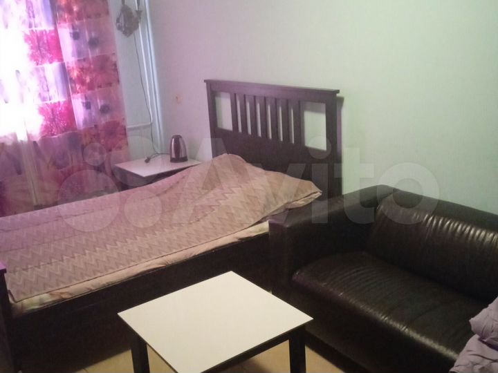 Комната 18 м² в 4-к., 1/8 эт.