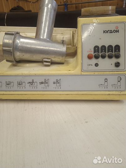 Мясорубка электрическая бу