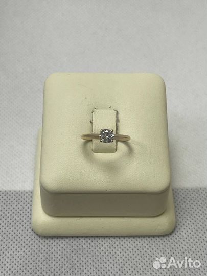 Золотое кольцо с камнем *585 id140611