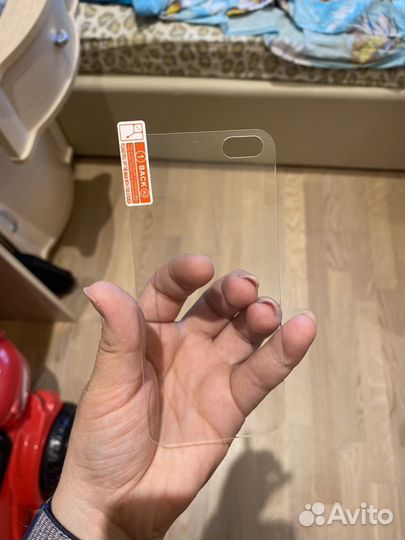 Стекло на iPhone