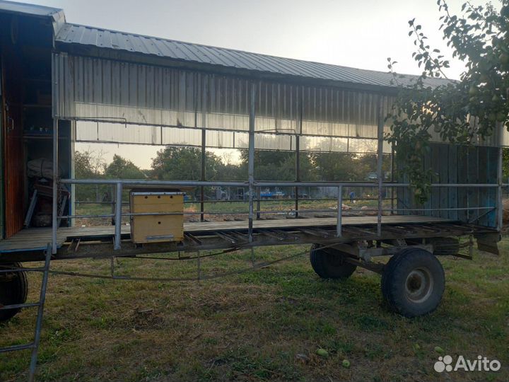 Прицеп пчеловодческий