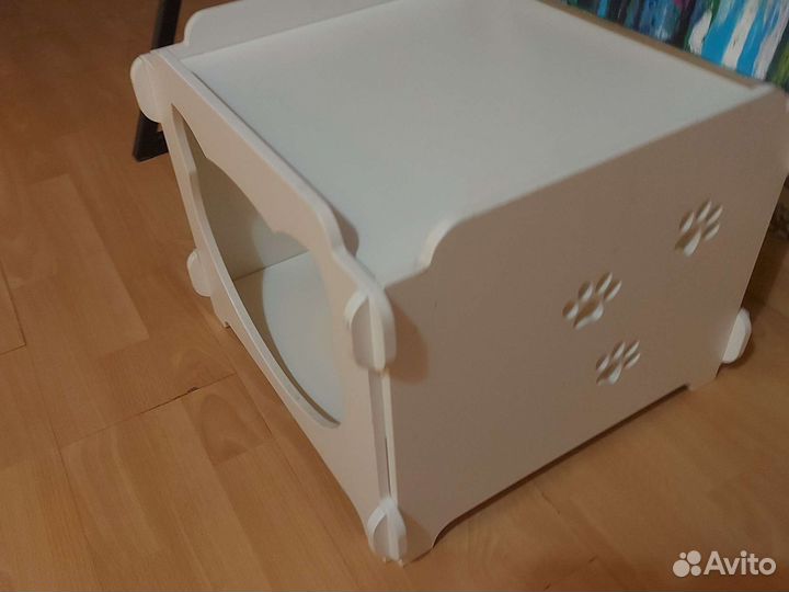 Домик для кошек и собак