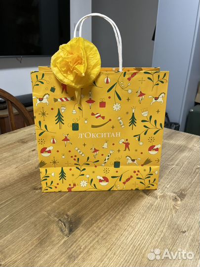 Пакет Локситан с бумажным цветком