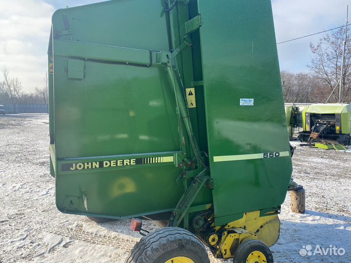 Пресс-подборщик John Deere 550, 2001