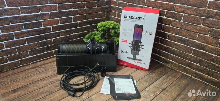 Микрофон Hyperx QuadCast S