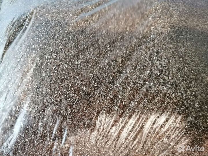 Вермикулит (агровермикулит) мелкая фракция 5л