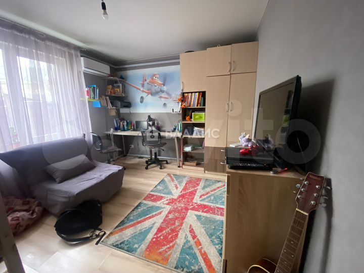 Дом 97,2 м² на участке 6 сот.