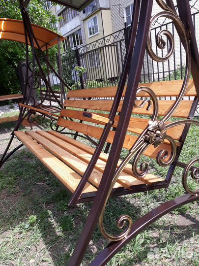 Садовые качели, беседки, мангалы