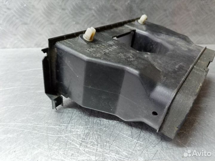 Дефлектор воздушный Opel Kadett D 16D 1979-1984