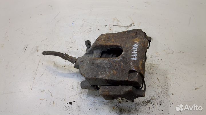 Суппорт Volvo XC90, 2003