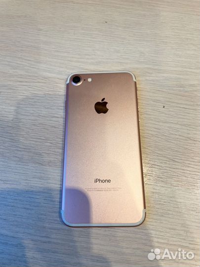 iPhone 7, 32 ГБ