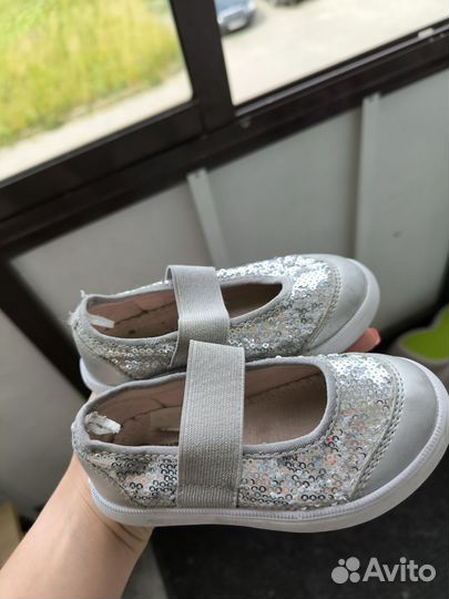 Обувь для девочки 23