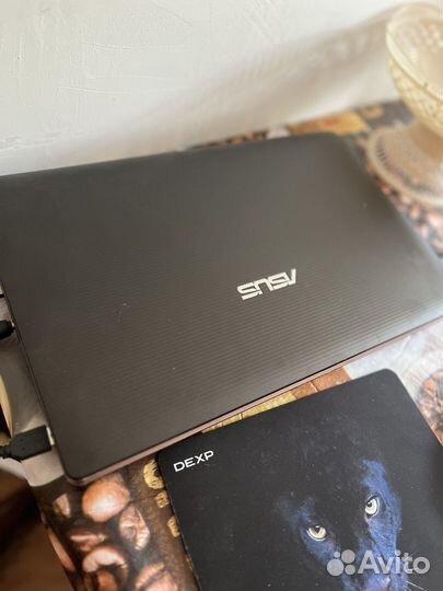 Ноутбук asus