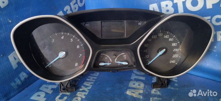 Панель приборов Ford Focus 3 седан iqdb 2013