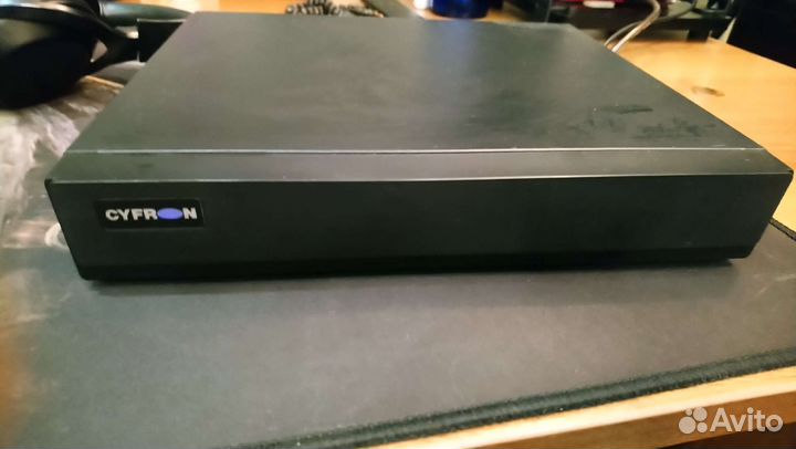 IP видеорегистратор cyfron NV3016-A