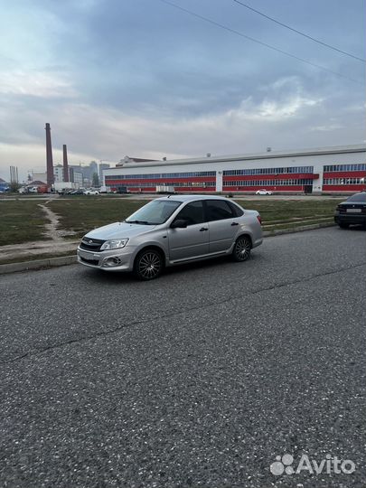 LADA Granta 1.6 AT, 2013, 160 000 км