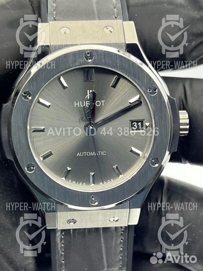 Часы Hublot Classic Fusion 38mm 565.NX.7071.RX