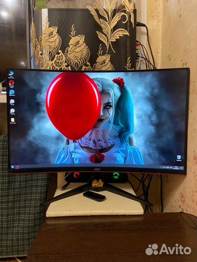 Игровой AOC 32