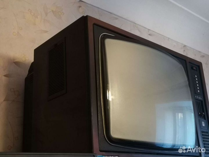 Телевизор ретро Горизонт