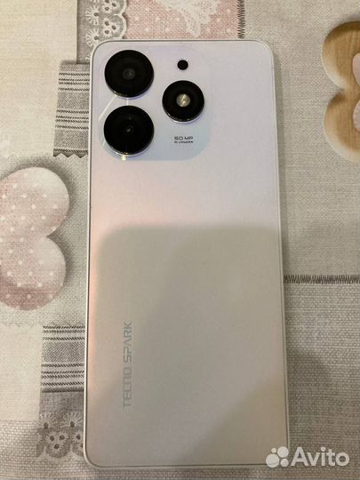 TECNO Spark 10 Pro, 8/256 ГБ