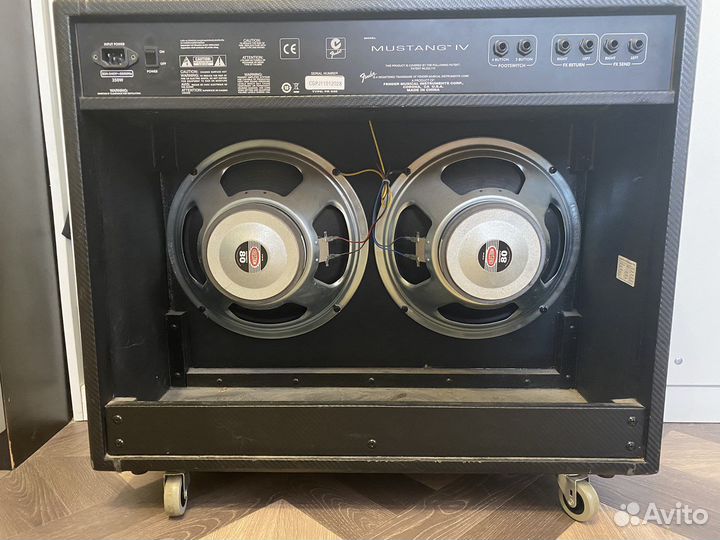 Fender mustang IV - гитарный комбо 150w