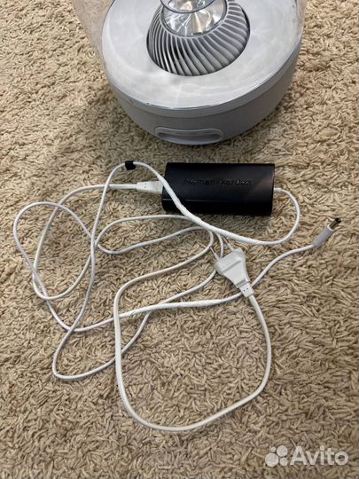 Колонка harman kardon aura