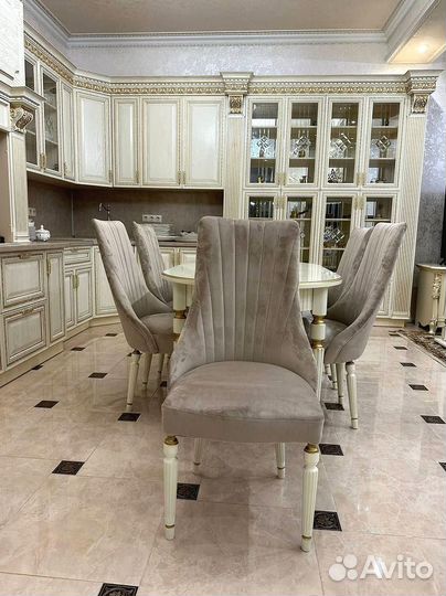 Кухонный стол. Доставка по всей России