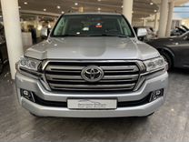 Toyota Land Cruiser 4.5 AT, 2019, 119 000 км, с пробегом, цена 7 200 000 руб.